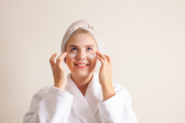 Vegan Kore Güneş Kremi SPF 50+ – Hassas Ciltler İçin En Etkili Yöntemler