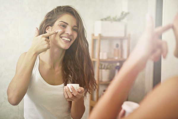 Yaşlanma Karşıtı Anti-Aging Serum Kullanan Kullanıcı Yorumları ve Tavsiyeleri [Resimli]