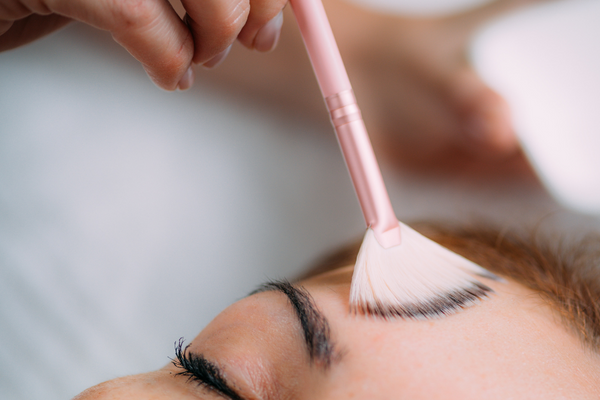 Cilt Bakım Rutininizi Kişiselleştirme: Cilt Tipinize Uygun Ürün Seçimi Nasıl Yapılır?