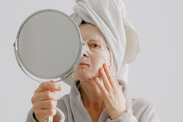 Kırışıklık Karşıtı Retinal Kullanan Kullanıcı Yorumları ve Tavsiyeleri [Resimli]