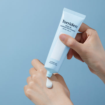 Torriden - DIVE IN Watery Moisture Sun Cream (10 Tip Hyaluronik Asitli Hafif Dokulu Beyazlık Bırakmayan Organik Güneş Kremi) 60ml