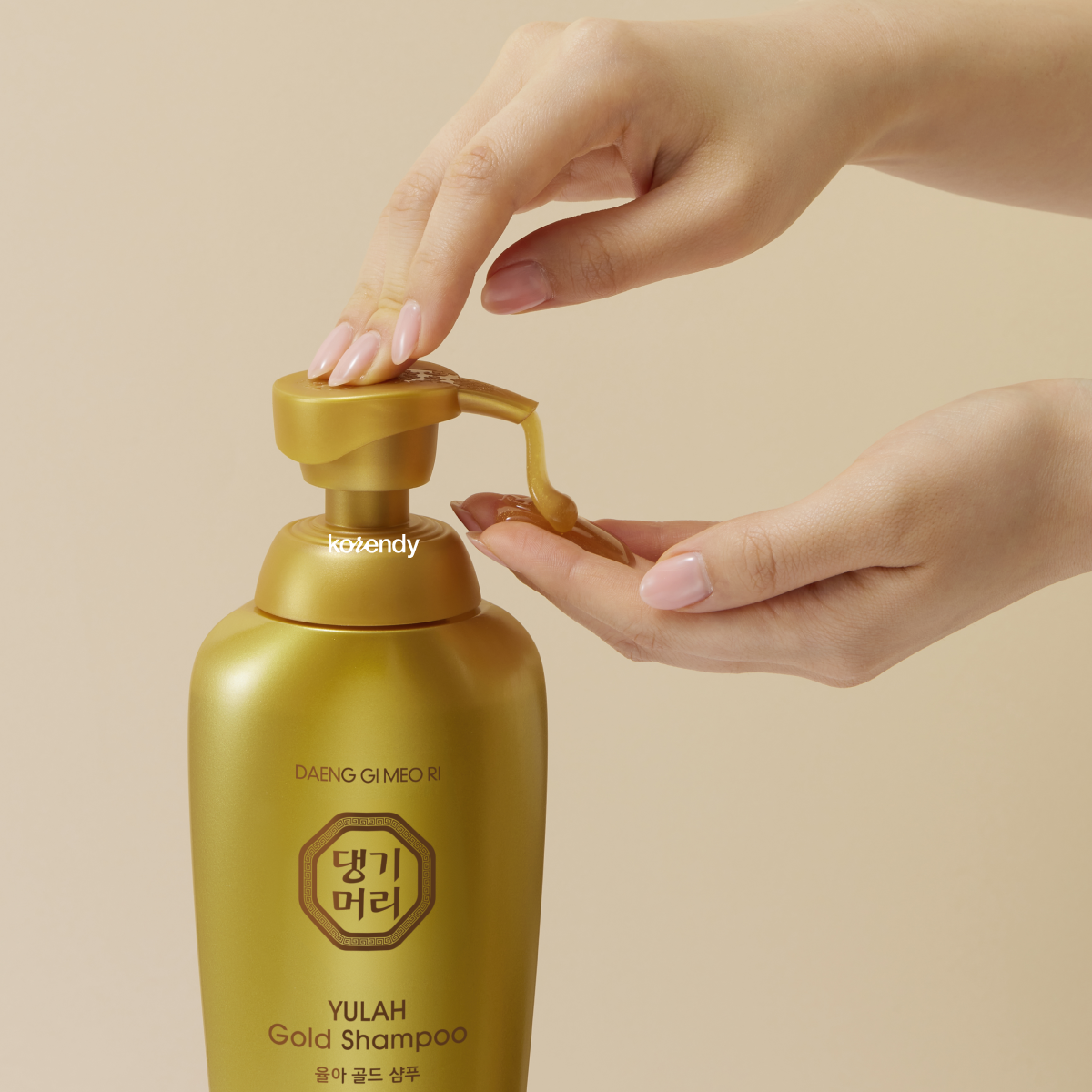 Daeng Gi Meo Ri - Yulah Gold Shampoo (Parlaklık ve Canlılık Verici Besleyici Altın İpekböceği Kozası Özlü Şampuan) 500ml
