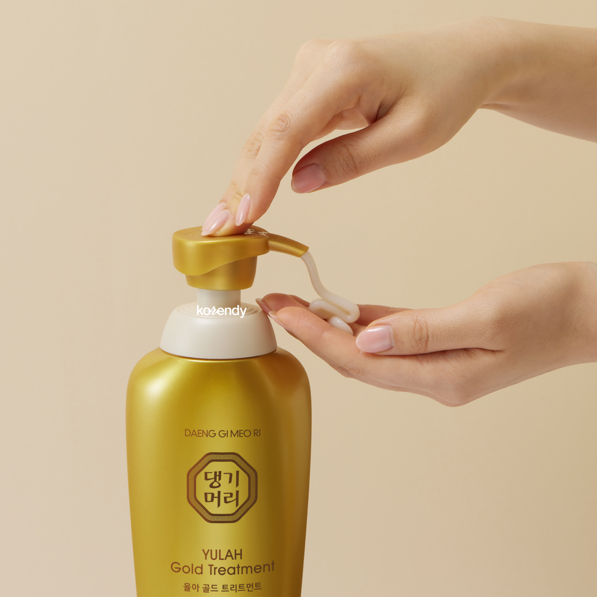 Daeng Gi Meo Ri - Yulah Gold Treatment (Parlaklık ve Canlılık Verici Besleyici Altın İpekböceği Kozası Özlü Saç Bakım Kremi) 500ml