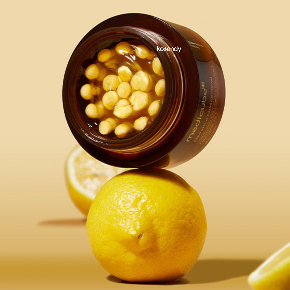 Medicube - Deep Vita C Capsule Cream (Leke Karşıtı ve Parlatıcı 5 Çeşit C Vitaminli Kapsül Krem) 55gr (%40 İndirimli)