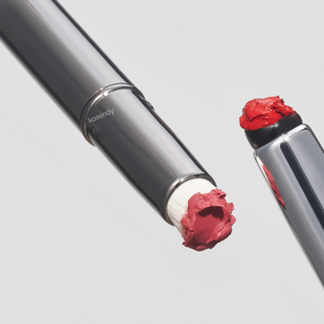 Braye - Fingertip Lip Brush (Yumuşak Sentetik Kıllı Hijyenik Kapaklı Profesyonel Dudak Makyajı Fırçası)