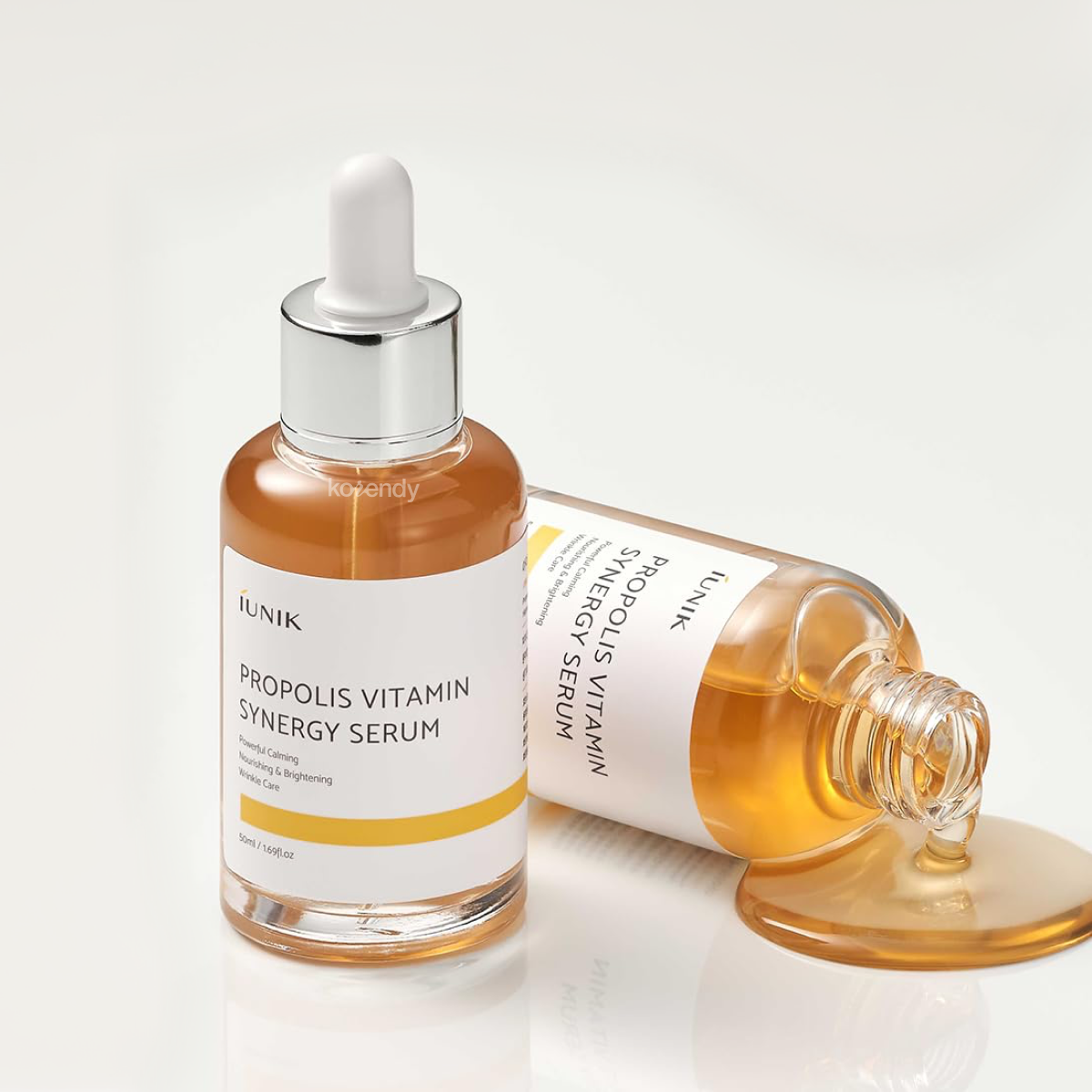 IUNIK - Propolis Vitamin Synergy Serum (Parlatıcı ve Enerji Verici %70 Propolis ve Vitamin Ağacı Suyu İçeren Serum) 50ml (%15-%30 Lansman İndirimi)