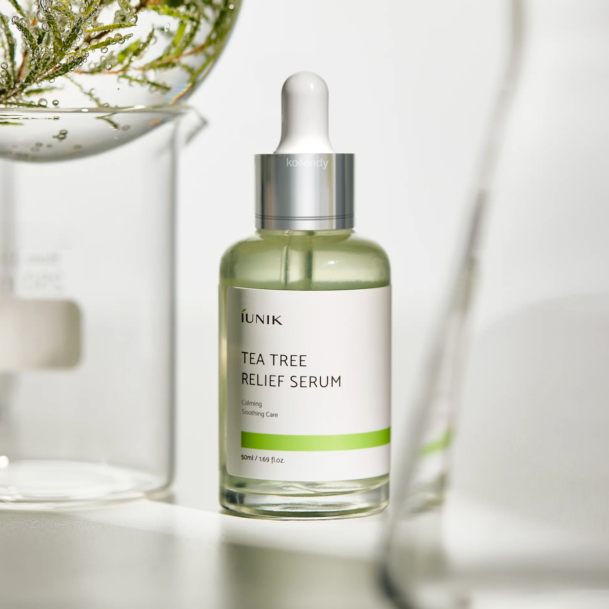 IUNIK - Tea Tree Relief Serum (Cilde Dinginlik Veren %67 Çay Ağacı ve %19,5 Centella Özlü Serum) 50ml (%15-%30 Lansman İndirimi)