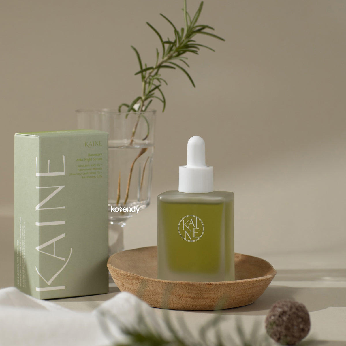 Kaine - Rosemary AHA Night Serum (Siyah Nokta ve Geniş Gözenek Karşıtı Cam Cilt Serumu) 30ml