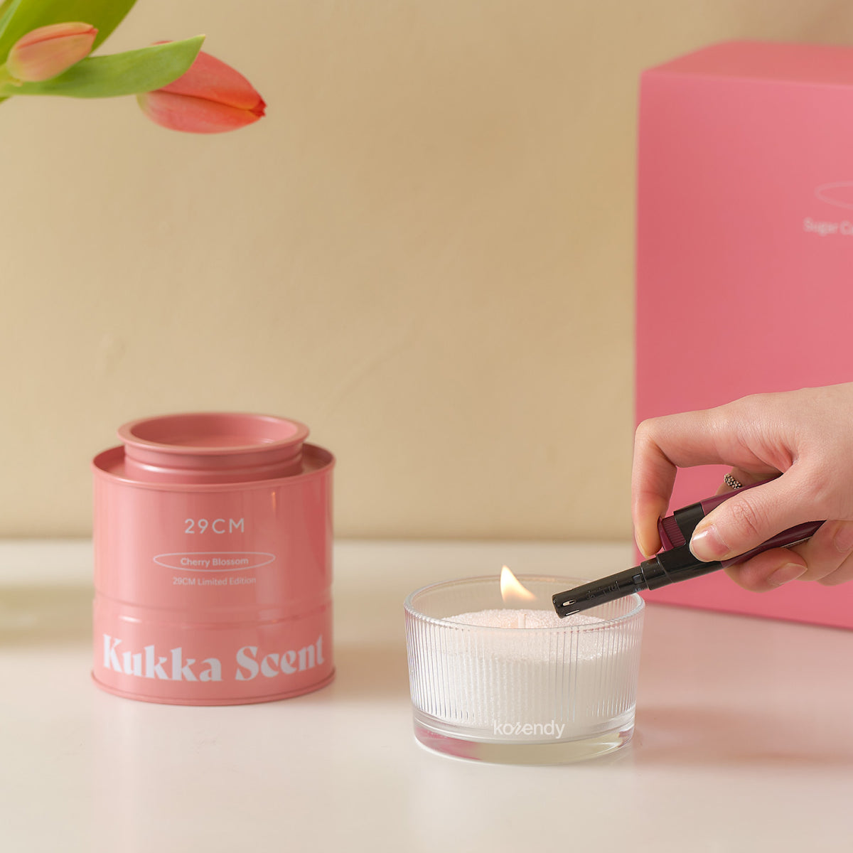 Kukka Scent - Sugar Candle Cherry Blossom (Fitalatsız Parafinsiz, %99 Palm Wax + %1 Kiraz Çiçeği ve Misk Kokulu İnci Mum) (%15-%30 Lansman İndirimi)