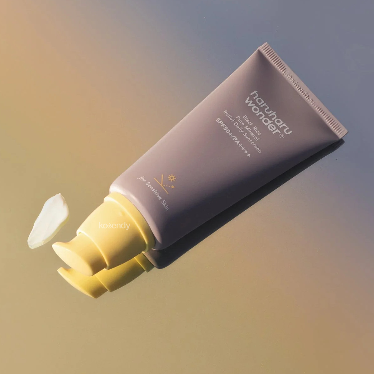 Haruharu Wonder - Black Rice Pure Mineral Relief Daily Sunscreen SPF50+/PA++++ (Saten Bitişli Fermente Siyah Pirinçli Güneş Kremi) 50ml (%15-%30 Lansman İndirimi)