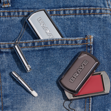 Braye - Pocket Lip Brush Dark Silver (Eşit Renk Dağılımı Sunan Kompakt ve Yoğun Kıllı Profesyonel Cep Boy Dudak Fırçası)