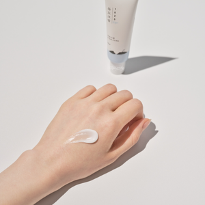 Round Lab - Dokdo Eye Cream (Kırışıklık Karşıtı Aydınlatıcı Deniz Sulu Göz Kremi) 30ml