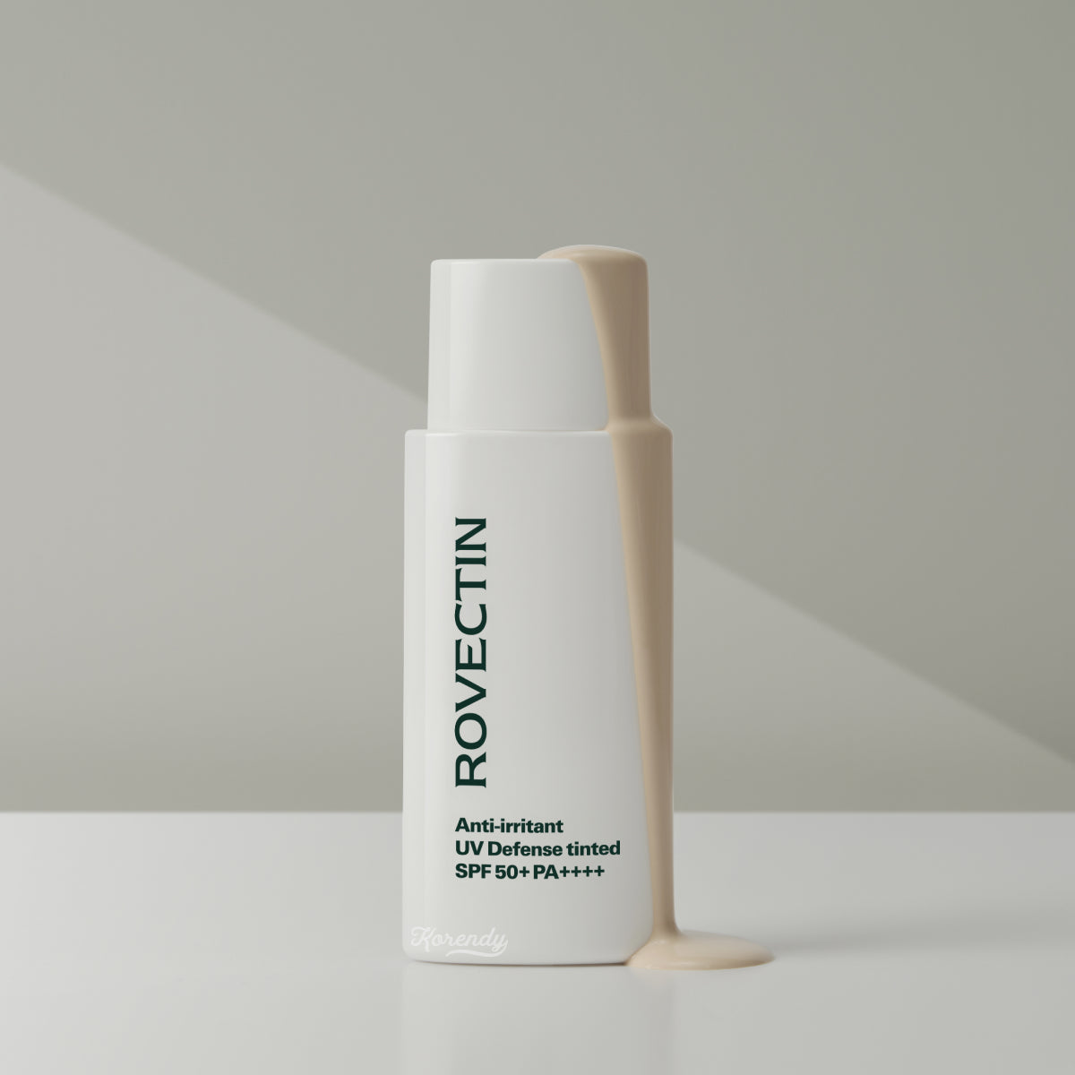 Rovectin - Anti Irritant UV Defense Tinted SPF 50+ PA+++ (Doğal Renk Eşitleyici Mineral Güneş Koruyucu) 50ml