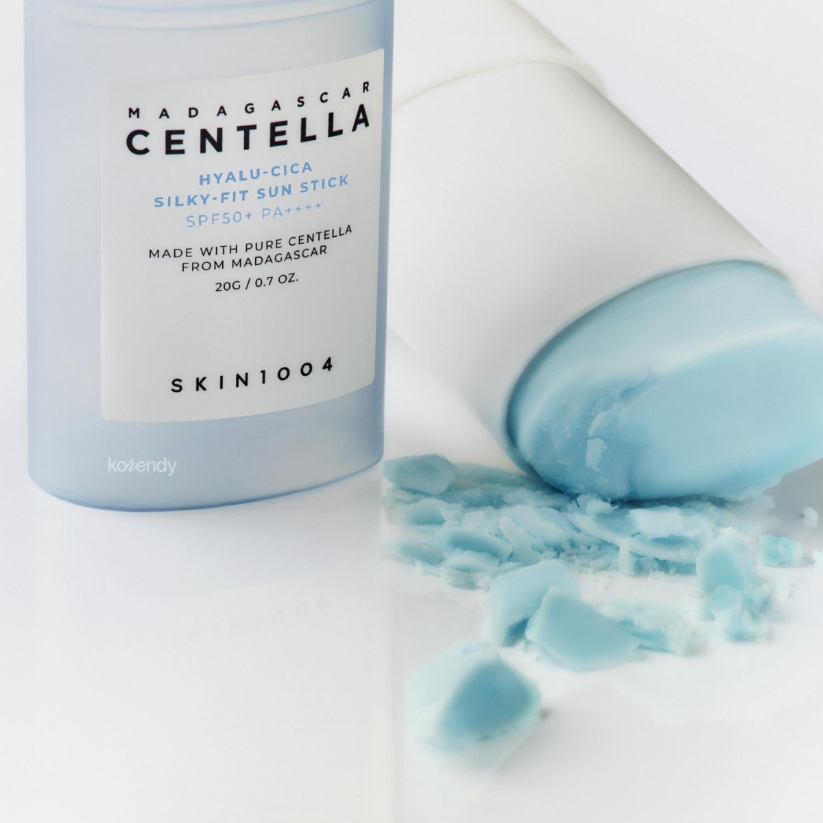 SKIN1004 - Madagascar Centella Hyalu-Cica Silky-Fit Sun Stick SPF50+ PA++++ (Hyaluronik Asit ve Centella İçeren Stick Güneş Koruyucu) (%15-%30 Lansman İndirimi)