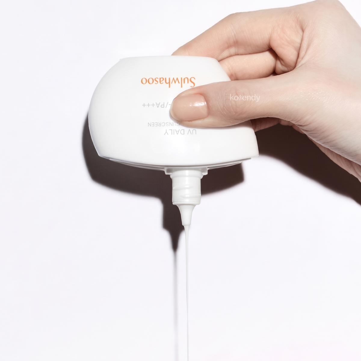 Sulwhasoo - UV Daily Fluid Sunscreen SPF50+ PA++++ (Ferahlatıcı Stres Önleyici Dut Özlü Güneş Koruyucu) 50ml (%15-%30 Lansman İndirimi)