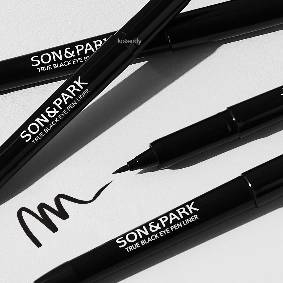 Son & Park - True Black Eye Pen Liner (Yoğun Siyah Pigmentli Kolayca Uygulanan Su ile Temizlenebilen Eyeliner) 1g