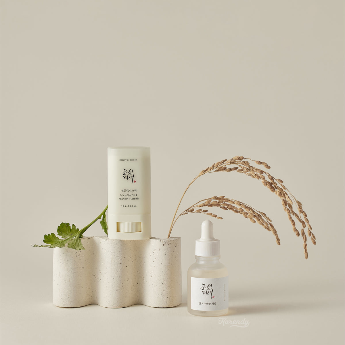 Beauty of Joseon - Matte Sun Stick: Mugwort + Camelia SPF 50+ PA++++ (Mat Bitişli Yüksek UV Korumalı Güneş Filtresi) 18g