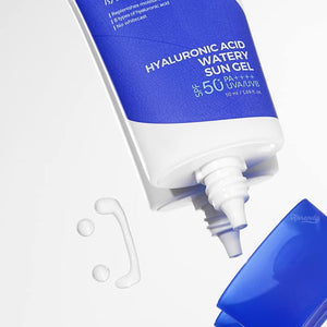 Isntree - Hyaluronic Acid Watery Sun Gel - Yatıştırıcı Kimyasal Filtreli UV Koruyucu SPF 50+ PA++++ 50ml